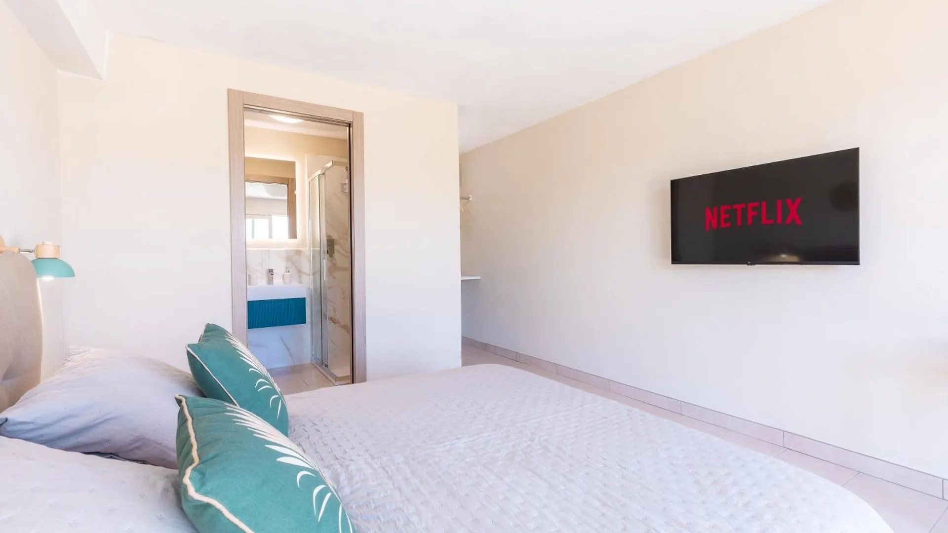 Castle Rooms Olbia 0*,  Italien