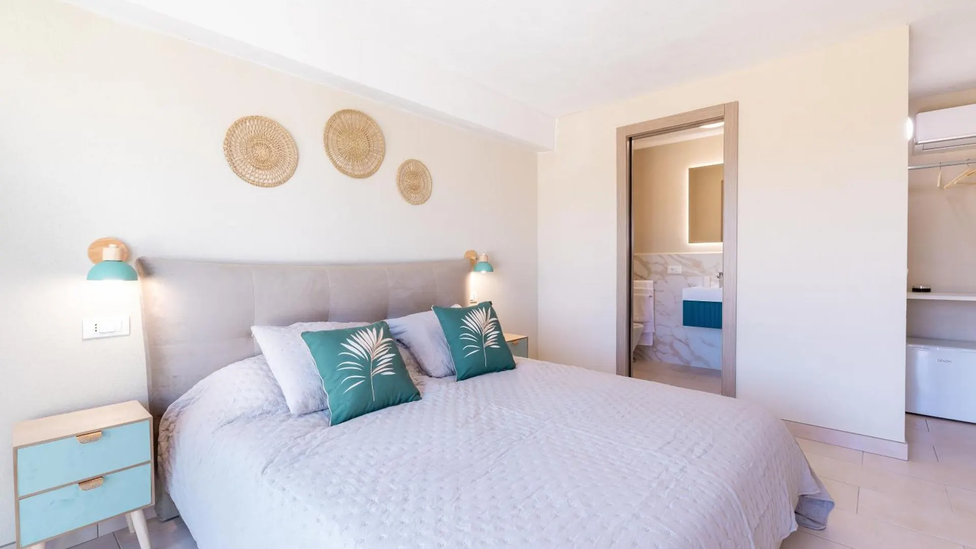 Gasthuis Castle Rooms Olbia Italië